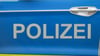 Polizei in Halle rückt wegen eines Exhibitionisten aus.