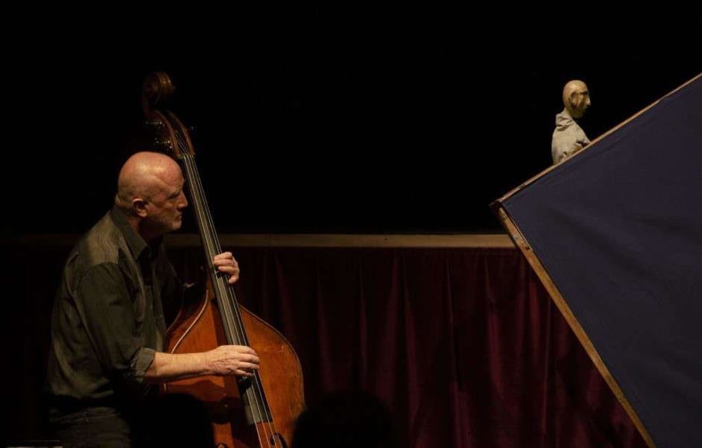 "Petites Histoires Sans Paroles"Compagnie l'Alinéa im Magdeburger Puppentheater.