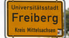 Bei der Verfolgungsfahrt in Freiberg entstand ein fünfstelliger Sachschaden. (Symbolbild)