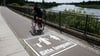 Naturschutzverbände sind nach Ansicht der Grünen nicht am schleppenden Bau von Radwegen schuld. (Symbolbild)