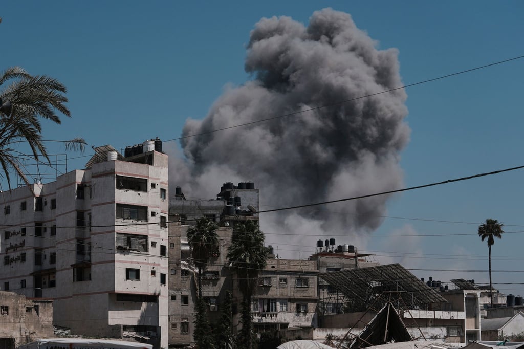 Im Gaza-Krieg stimmt die Hamas dem Waffenruhe-Plan eines US-Vermittlers in einem wichtigen Punkt zu - an anderen Stellen macht sie Bedingungen.