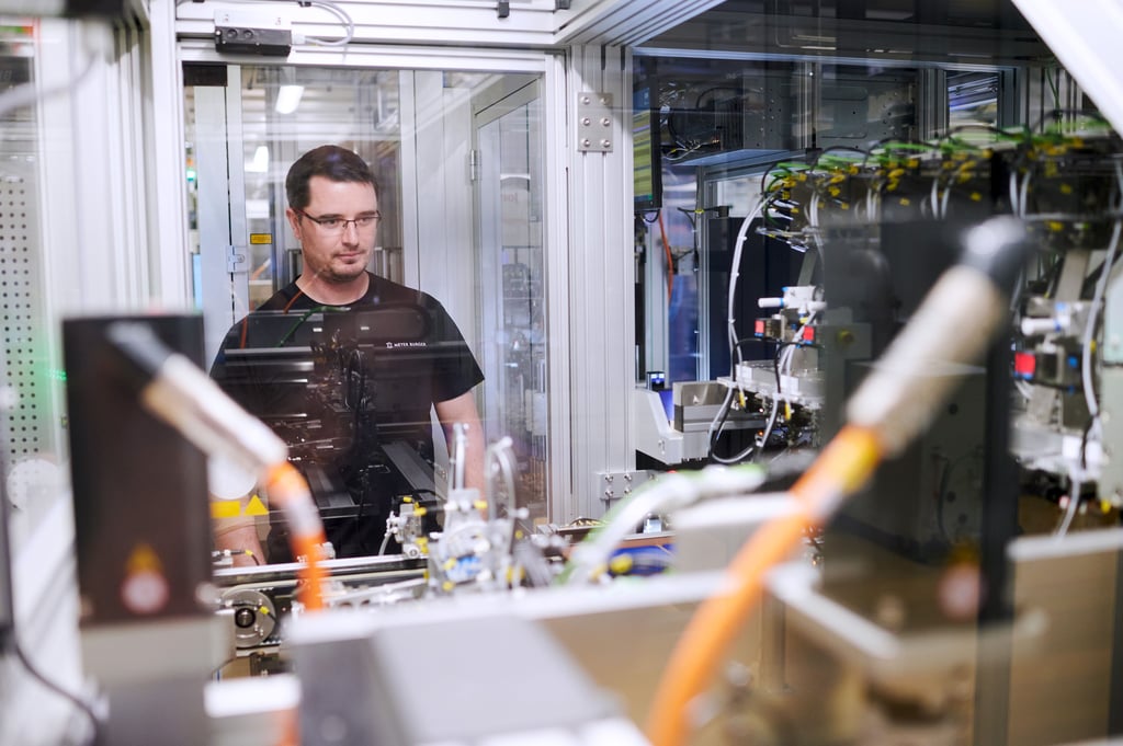 Die Solarzellen-Produktion in Bitterfeld-Wolfen steht bereits seit Ende April still.