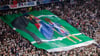 Die PSG-Fans gedenken der an Krebs gestorbenen Tochter von Coach Luis Enrique.