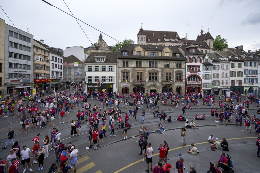 Keine Feier am Barfüsserplatz in Basel: Die Fans kamen vergeblich.