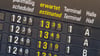 Bislang müssen Airlines ihre Passagiere ab drei Stunden Verspätung finanziell entschädigen.