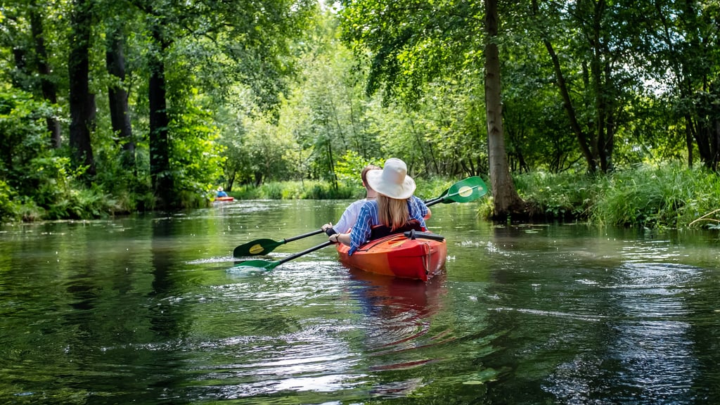 Wer clever plant, kann seinen Urlaub verlängern: Hier finden Sie die Termine für die Urlaubsplanung mit Brückentagen in Sachsen-Anhalt für die Jahr 2026 und 2027.