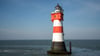 Mit Hooksiel, Fedderwardersiel, Wilhelmshaven und Bremerhaven bewerben sich vier Tourismusorte als neuer Standort für den maroden, denkmalgeschützten Leuchtturm „Roter Sand“. (Archivbild)