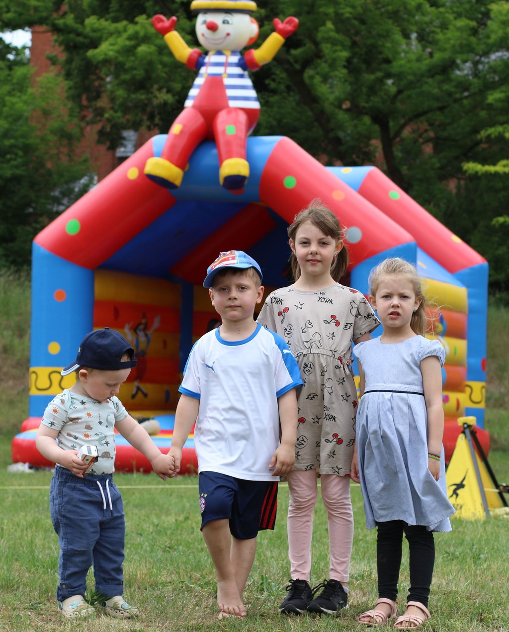 Zum Kinder- und Familienfest in Staats kamen auch (von links): Liam, Max, Brida und Elna.