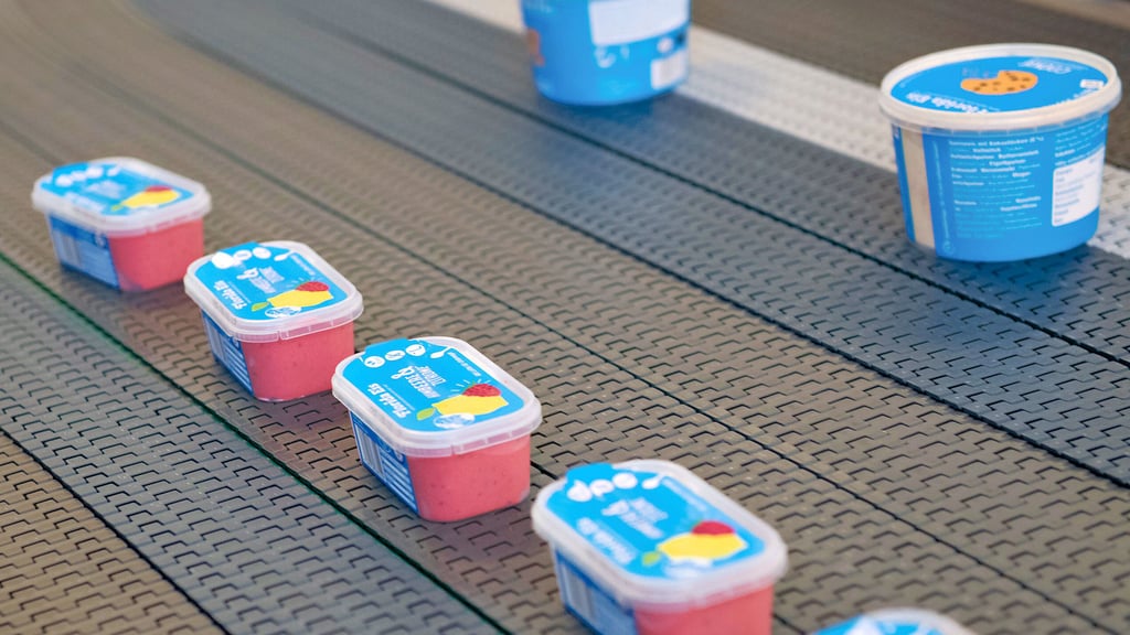 Der Berliner Eis-Hersteller "Florida Eis" plant den Neubau einer energieautarken Fabrik in Schönebeck. Seit mehr als drei Jahren wird auf den Neubau der Produktionsstätte in Schönebeck gewartet.