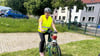 In Magdeburg wurde das Smoothie-Bike entwickelt. Die Frauen vom Projekt "Frauke", die gerade Radfahren lernen, durften es austesten und einen Smoothie mixen. 