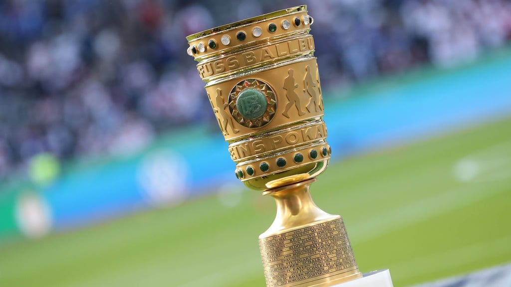 Bereits zwei Mal gewann RB Leipzig den DFB-Pokal. In der Saison2025/26 nimmt der Klub den nächsten Anlauf. Alle Infos zu Gegnern, Auslosung und Prämien.