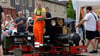 Die Kleinbahn  „Micha“ gehört dem Verein „Kleinbahn Oebisfelde“. Die Original-Dampflok muss professionell betreut werden, doch die Betreuer genießen die Abwechslung zu ihren sonstigen Loks offensichtlich.