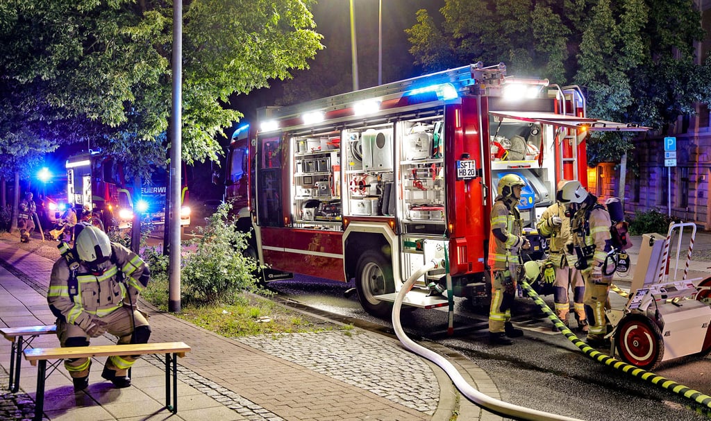 Am Prinzenberg in Staßfurt ist es in den frühen Morgenstunden am 29. Mai zu einem Dachstuhlbrand gekommen.
