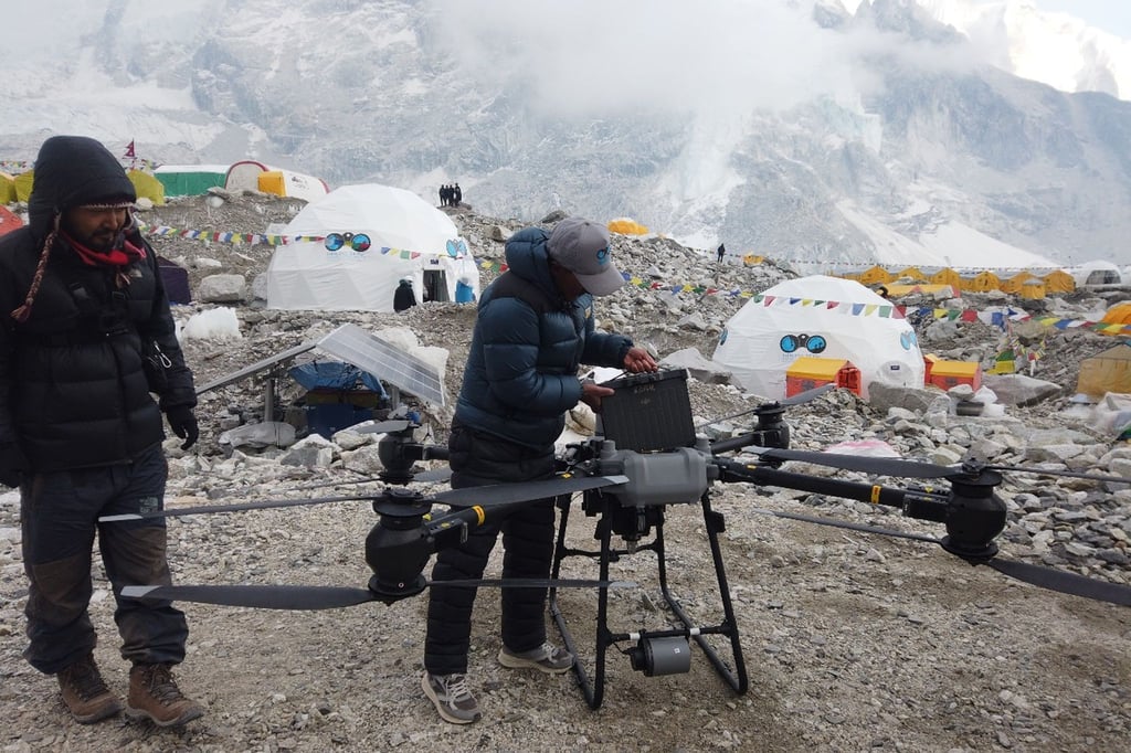 Drohnen sollen helfen, die Sicherheit am Everest zu erhöhen.