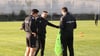 Sommer-Planung beim 1. FC Magdeburg: Otmar Schork (Mitte) wird wohl kein Trainingslager mehr mit Christian Titz (li.) als Trainer abhalten.