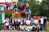 Piratenfest im Waldbad Zichtau zur Saisoneröffnung 2025. Ein Gruppenbild mit allen Helfern