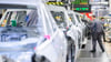 VW-Produktion in Wolfsburg: VW will bis 2030 deutschlandweit jede vierte Stelle streichen. (Archivfoto)