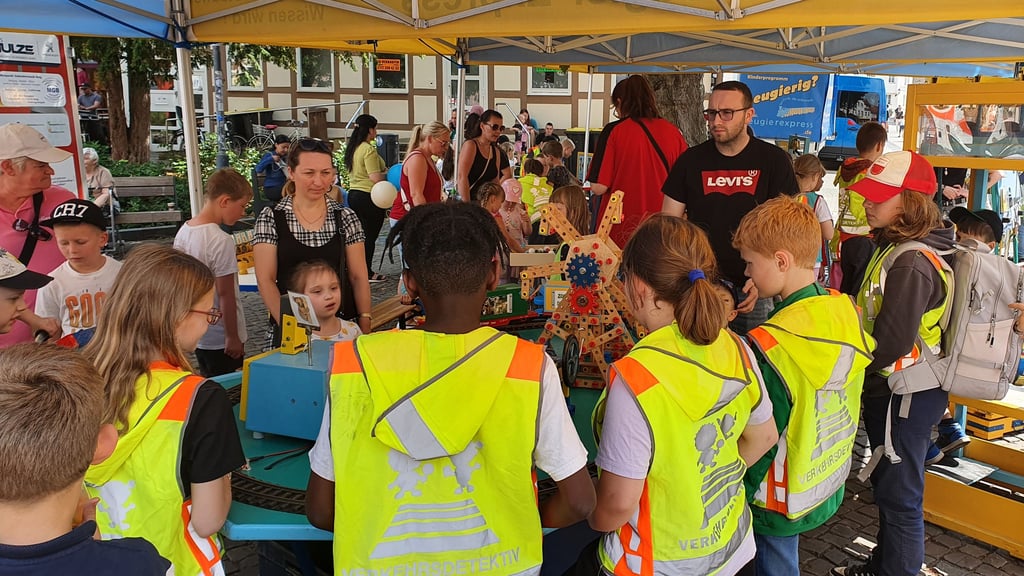 Der Neugierexpress ist eines der Highlights der Kinderpaty.