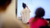 Viele Lehrerinnen und Lehrer in Berlin sind in der Gewerkschaft GEW organisiert. (Symbolbild)