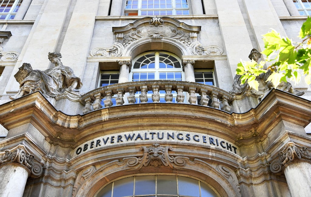 Das Oberverwaltungsgericht Berlin-Brandenburg hat die Klage einer afghanischen Ortskraft auf Erteilung eines Einreisevisums abgelehnt. (Symbolbild)