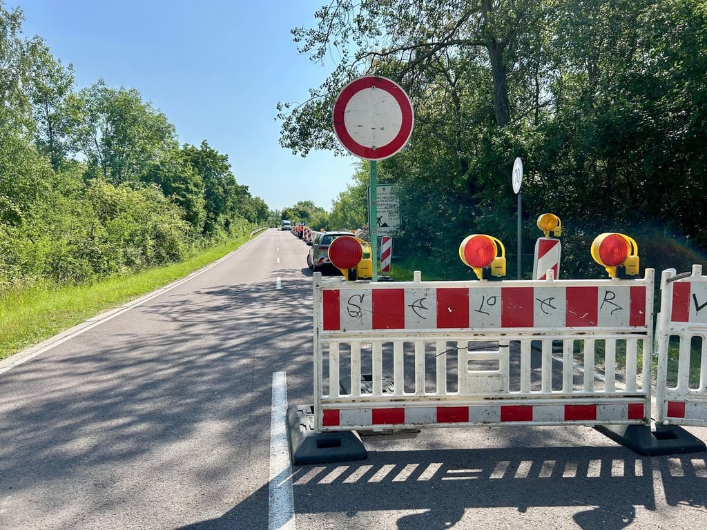 Die Zufahrt von der Grünen Straße nach Großkayna ist nicht mehr möglich.