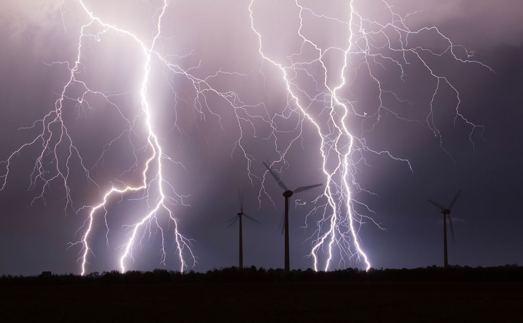 Sachsen-Anhalt: Das Wetter im Juni bleibt warm und ungemütlich. Gewitter drohen.
