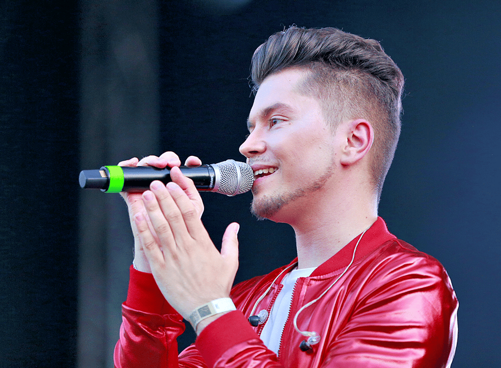 Felix Neumann, alias Jordan Hanson, wird zur Sommerhitparade der ARD-Show „Immer wieder sonntags“ antreten.