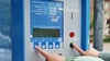 Schwer zu bedienen: Parkautomat in der Damaschkestraße.