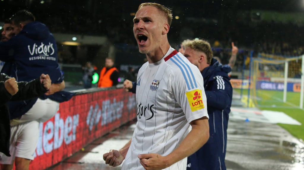 Florian Krüger spielte zuletzt auf Leihbasis beim 1. FC Saarbrücken und verpasste in der Relegation gegen Eintracht Braunschweig den Aufstieg in die 2. Bundesliga.