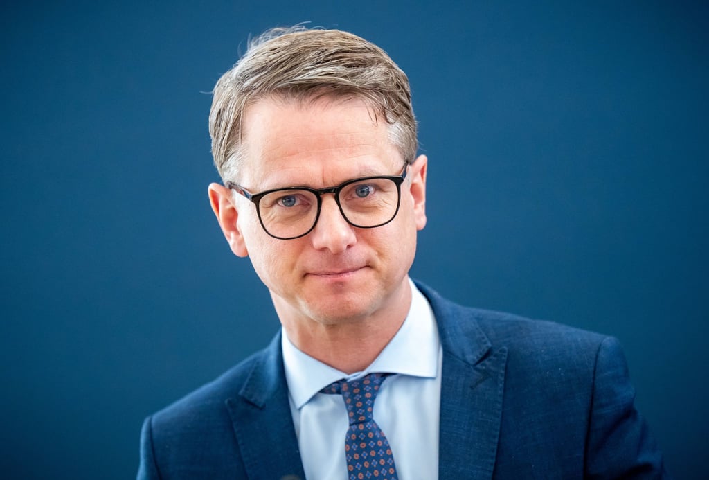 Der CDU-Generalsekretär hofft ein „respektvolles Aufeinandertreffen“ von Merz und Trump.