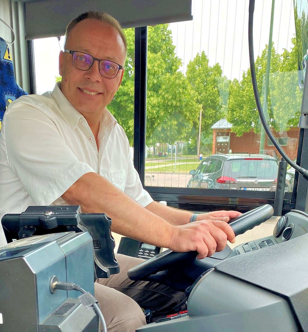 Auch selbst fahren war keine Alternative: Geschäftsführer Gerd Haßkerl und die KVG reagierten mit einer Betriebsstilllegung auf den heutigen Warnstreik von Verdi.