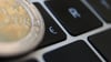 Die Einführung des digitalen Euro wird nach einer Studie der Beratungsgesellschaft PwC erhebliche Kosten für europäische Banken verursachen.