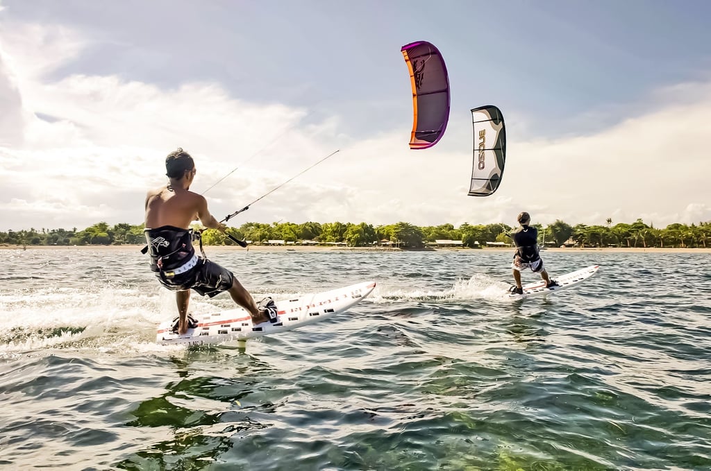 Kitesurfen – wie hier in den Niederlanden – wird es auf dem Geiseltalee vorerst nicht geben.