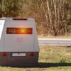 In Plodda im Landkreis Anhalt-Bitterfeld wurde ein Autofahrer mit 142 Kilometern in der Stunde geblitzt.