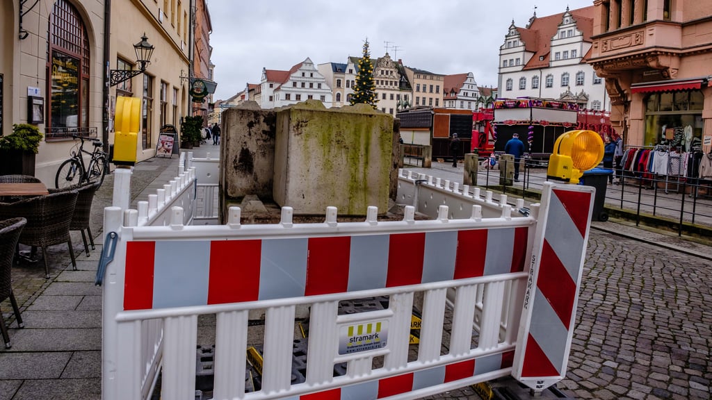 Beim jüngsten Weihnachtsmarkt kamen solche Betonblöcke zum Einsatz, um Zufahrten zu blockieren und für mehr Sicherheit zu sorgen.