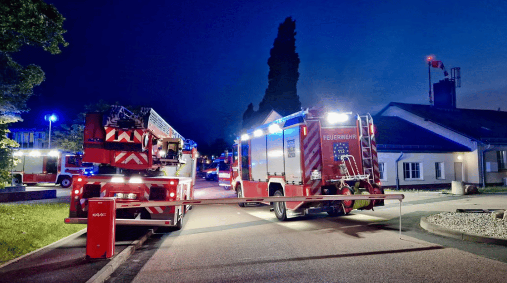 Auch die Feuerwehr war in Dölau im Einsatz.