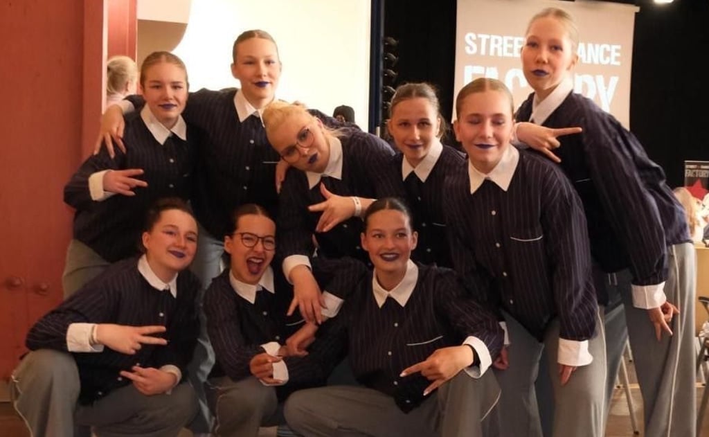 Die „D. Crew“ der Tanzschule „Good Dance“ aus Bernburg belegte bei den Ostdeutschen Meisterschaften im Hip-Hop-Tanz den vierten Platz.