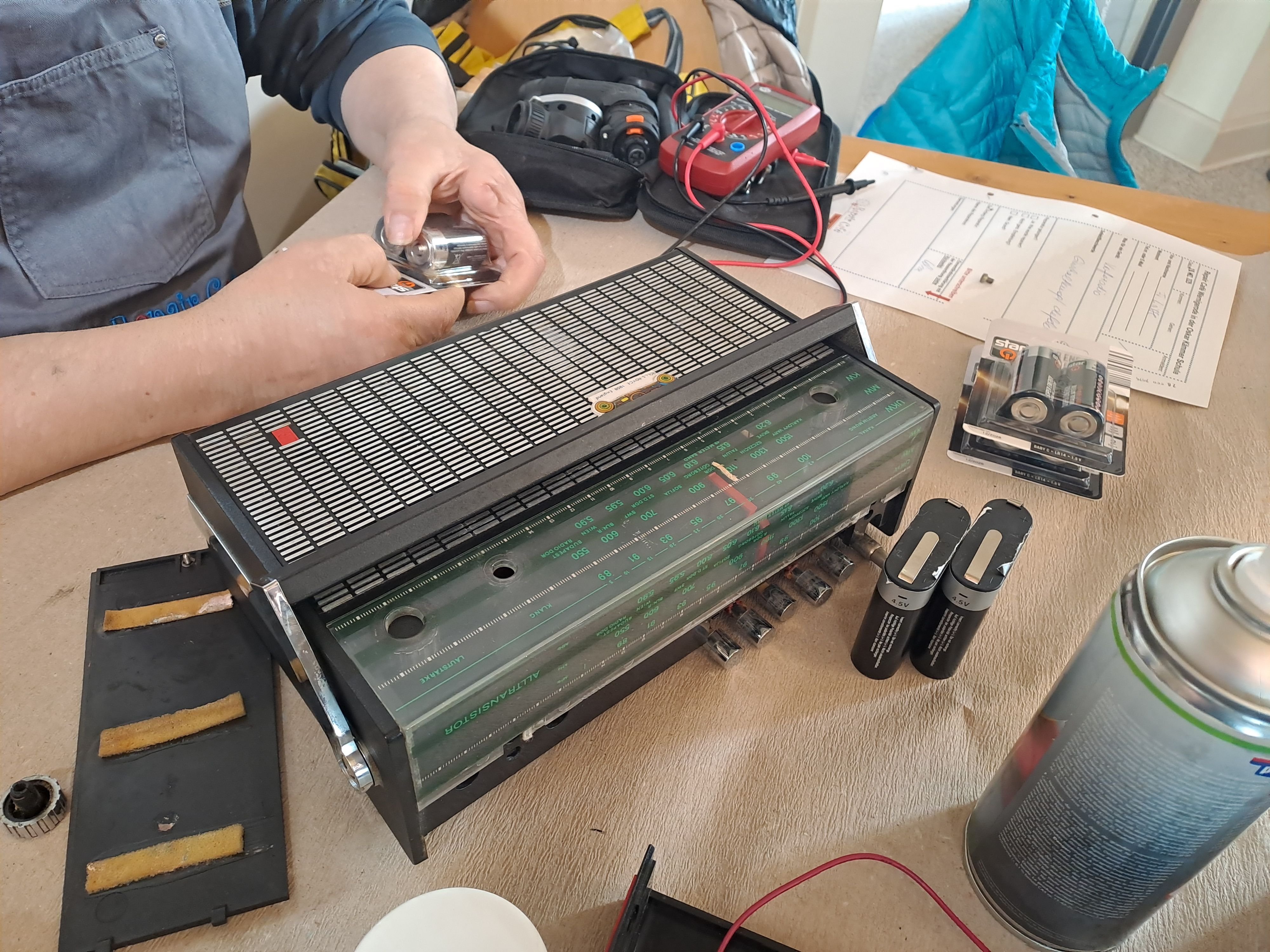 Werkstatt für kaputte Haushaltsgeräte: „Repair Café“ im Harz: Kaputte Geräte können wieder repariert werden