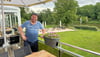 Mit Biergarten und Terrasse hat Sven Weber viele Möglichkeiten, seine Gäste im Außenbereich des Bootshauses Merseburg zu empfangen. 