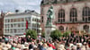 Mit der traditionellen Feierstunde am Händel-Denkmal und einem großen Konzert wurden die Händel-Festspiele 2025 in Halle eröffnet.