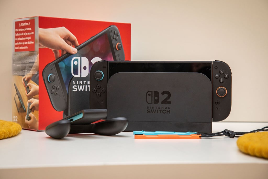 Zum Start schickt Nintendo zwei Varianten in den Markt: Die Switch 2 allein für 470 Euro und die Konsole im Bundle mit „Mario Kart World“ für 510 Euro.