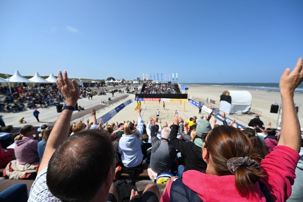 Am Strand der Insel wird während des White Sands Festivals wieder ein Center Court für die Beachvolleyball-Turniere aufgebaut. (Archivbild)