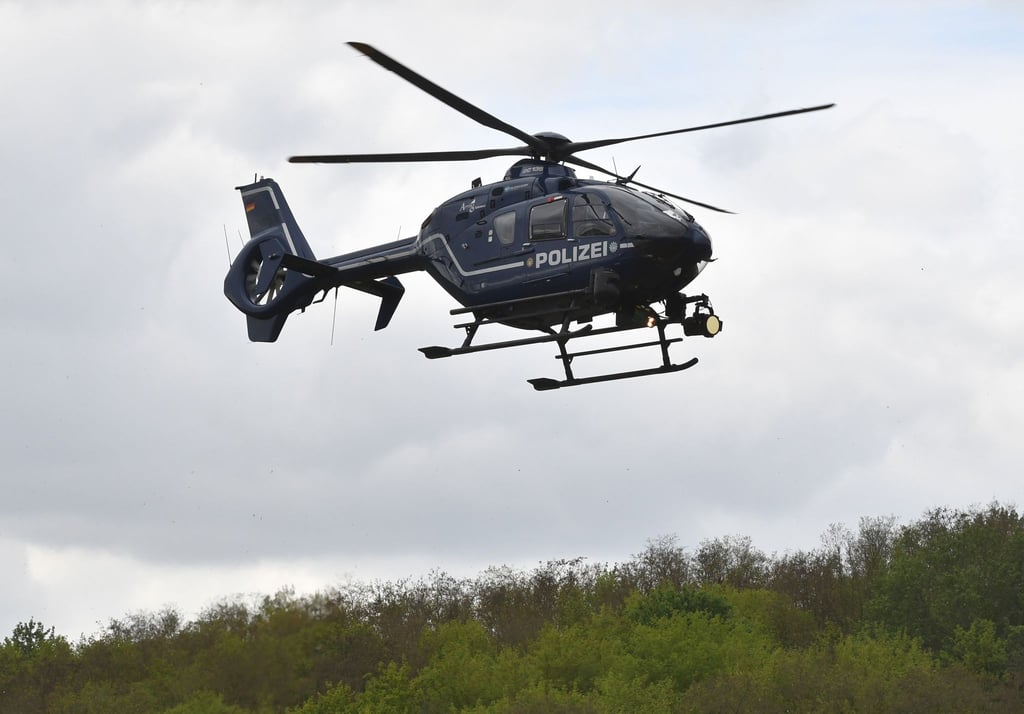 Bei 451 Einsätzen war der Berliner Polizeihubschrauber 2024 in der Luft. (Symbolbild)