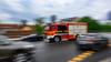 Die Dresdner Feuerwehr ist wegen eines Großbrandes im einstigen Domizil der Staatsoperette im Einsatz (Symbolbild)