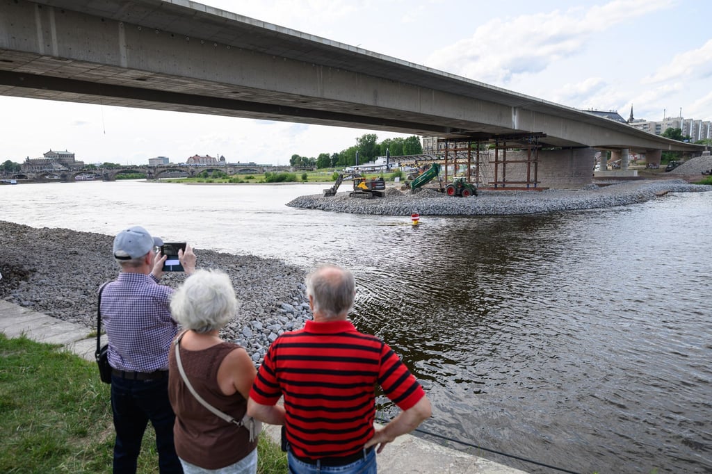 Neues Abrisskonzept für Dresdner Carolabrücke - Bauwerk weg bis Jahresende