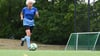 Als eine der ältesten deutschen Fußballspielerinnen trainiert Karin Walk zweimal die Woche.
