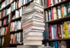Ein Mann aus dem Saalekreis wurde wegen seiner wertvollen Bücher um Zehntausende Euro betrogen.
