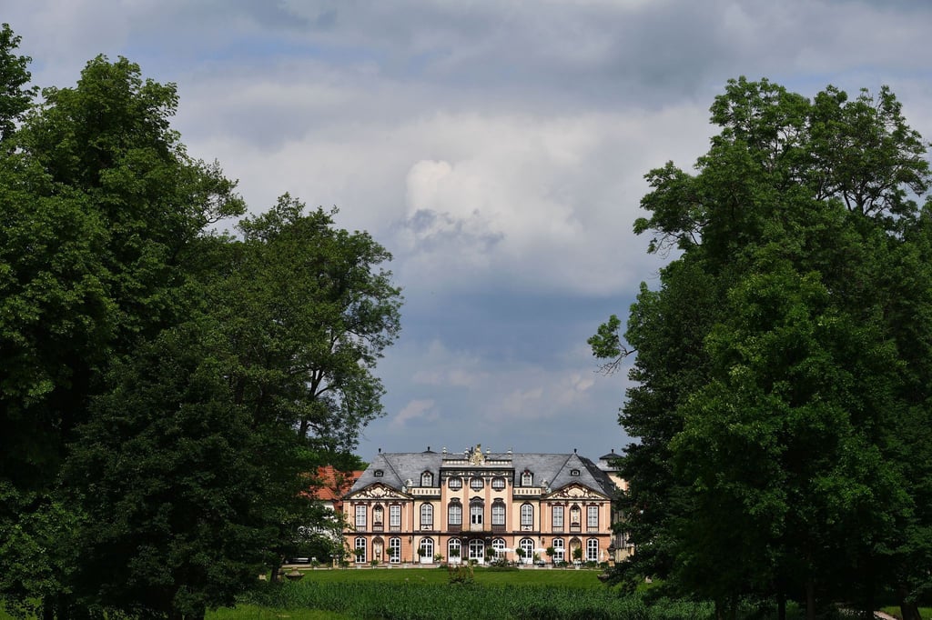 An neun verschiedenen Standorten finden in diesem Jahr die Thüringer Schlössertage statt - in Schloss Molsdorf bei Erfurt wird dabei eine neue Ausstellung eröffnet. (Archivbild)