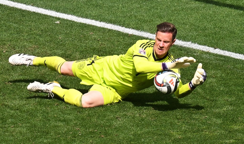 Marc-André ter Stegen in Aktion gegen Frankreich.