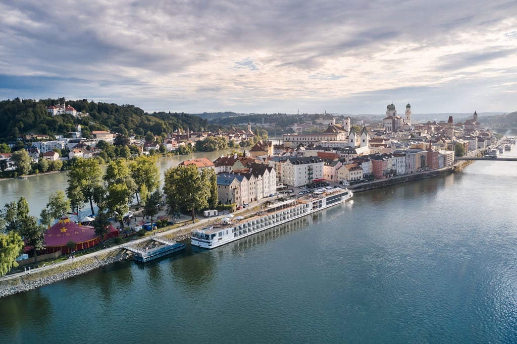 Dort, wo Donau, Inn und Ilz zusammenfließen: In Passau startet die große Kreuzfahrt entlang von Europas zweitlängstem Fluss.